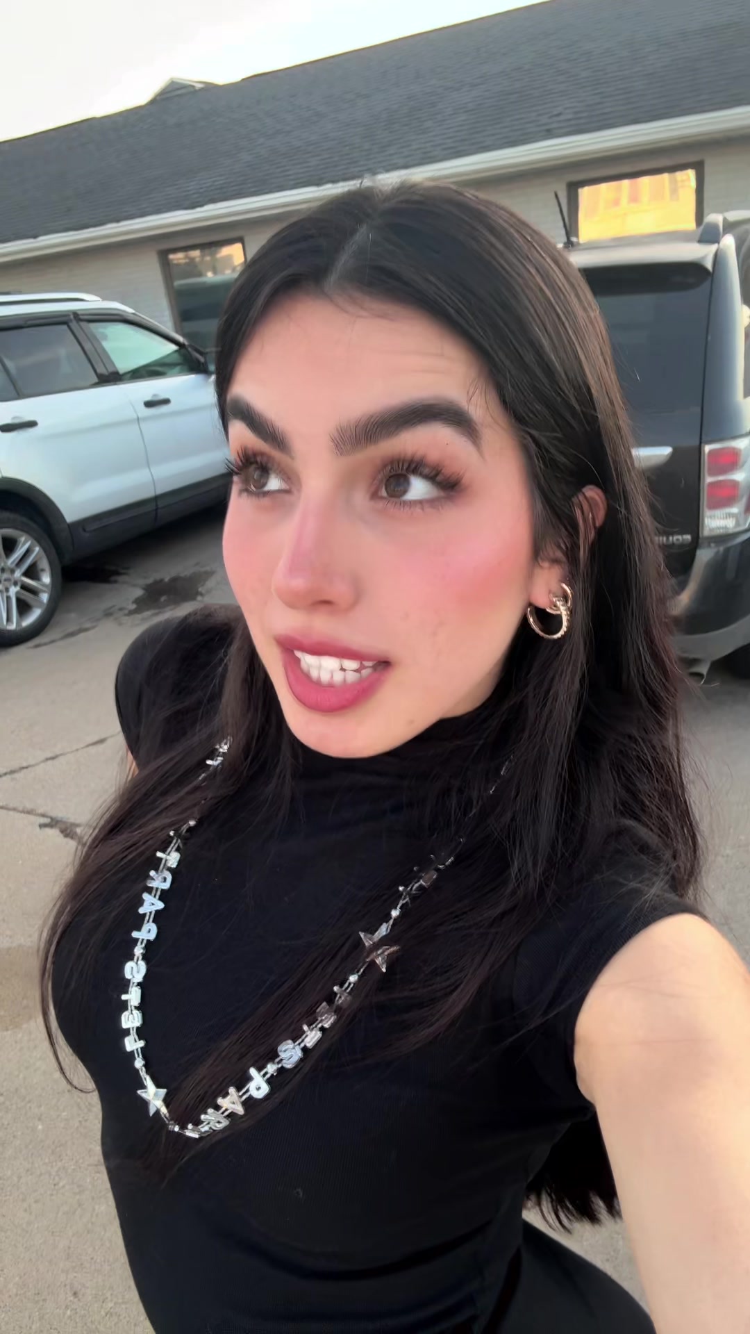 @Pelinegra