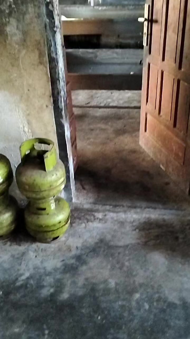 @vickydhuta