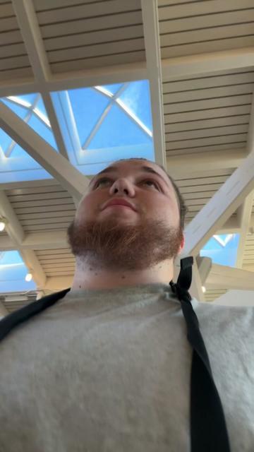 @BigMoneyBroke