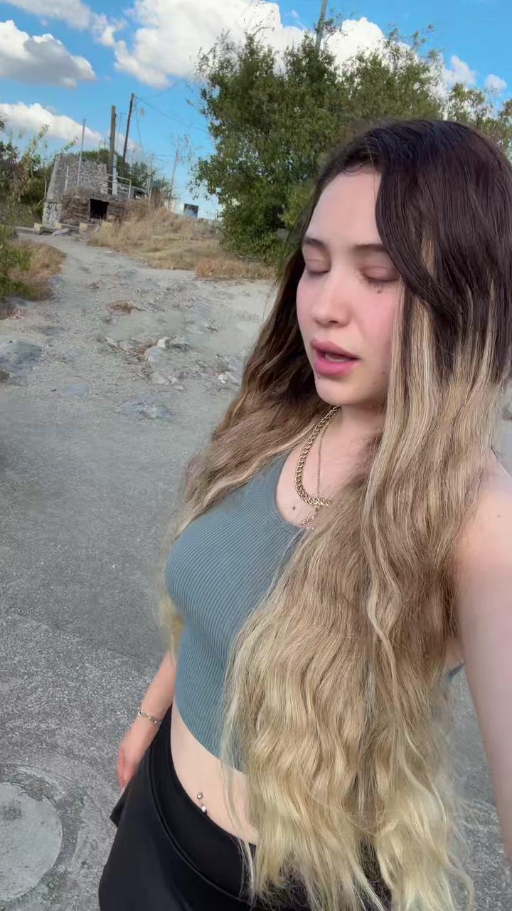 @carolinadua1103