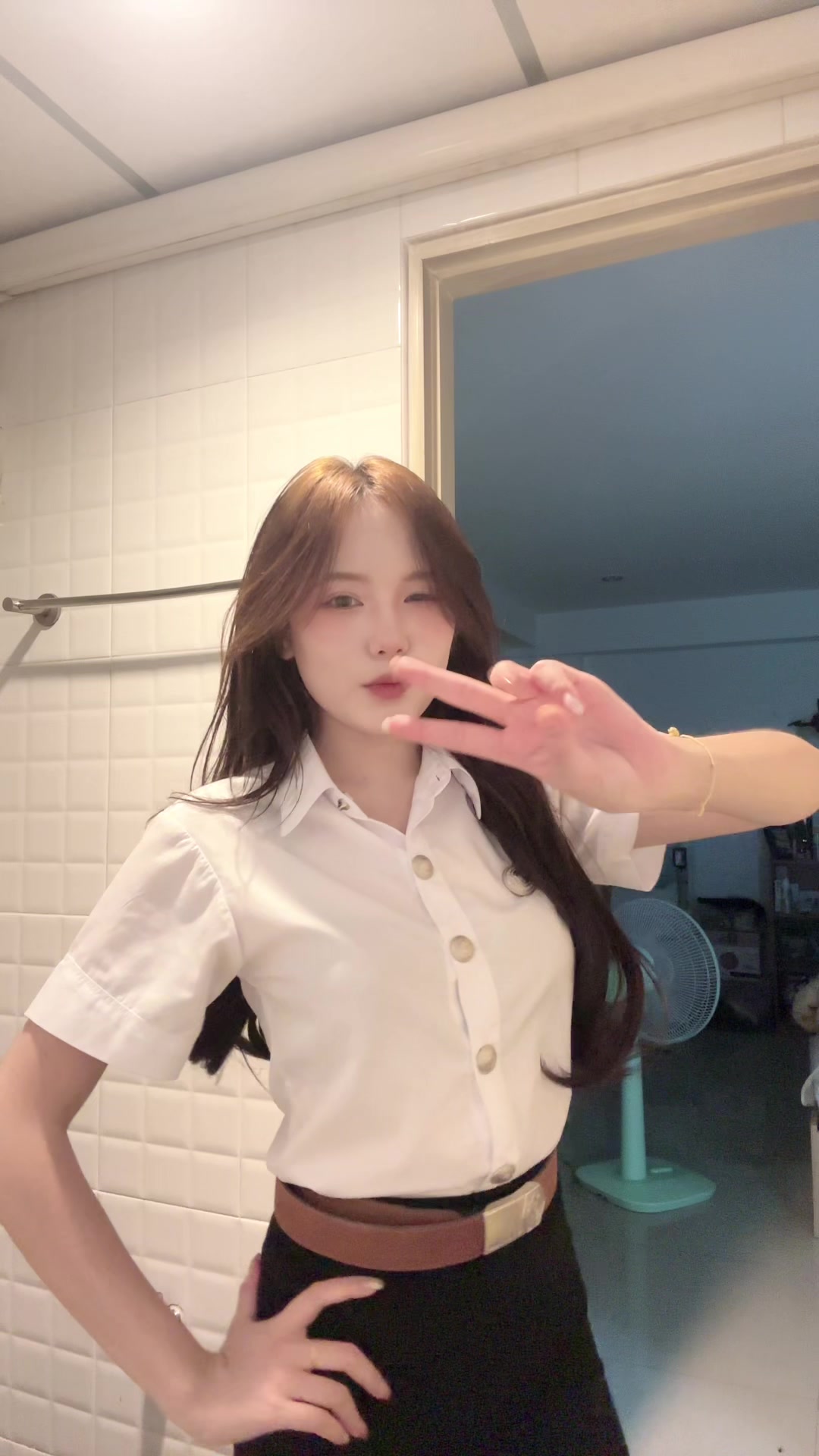 @คอมอ