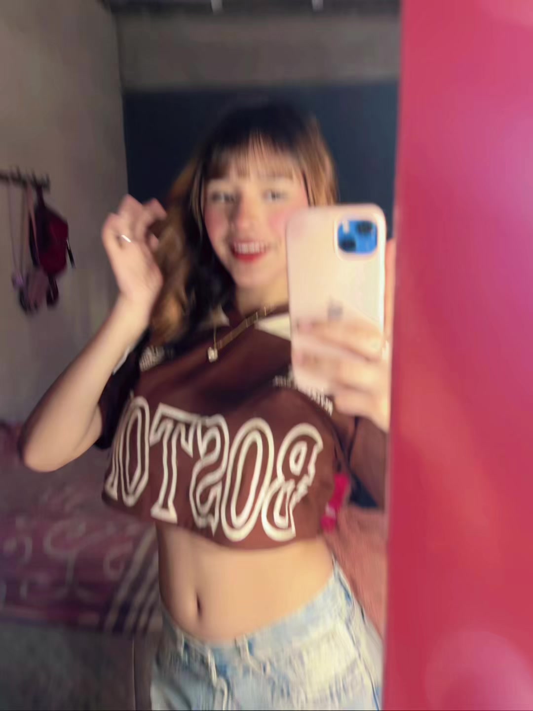 @𝓀𝒾𝒶𝓇𝒾𝓈 🤍