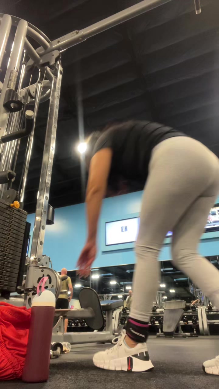 @Ana Lara