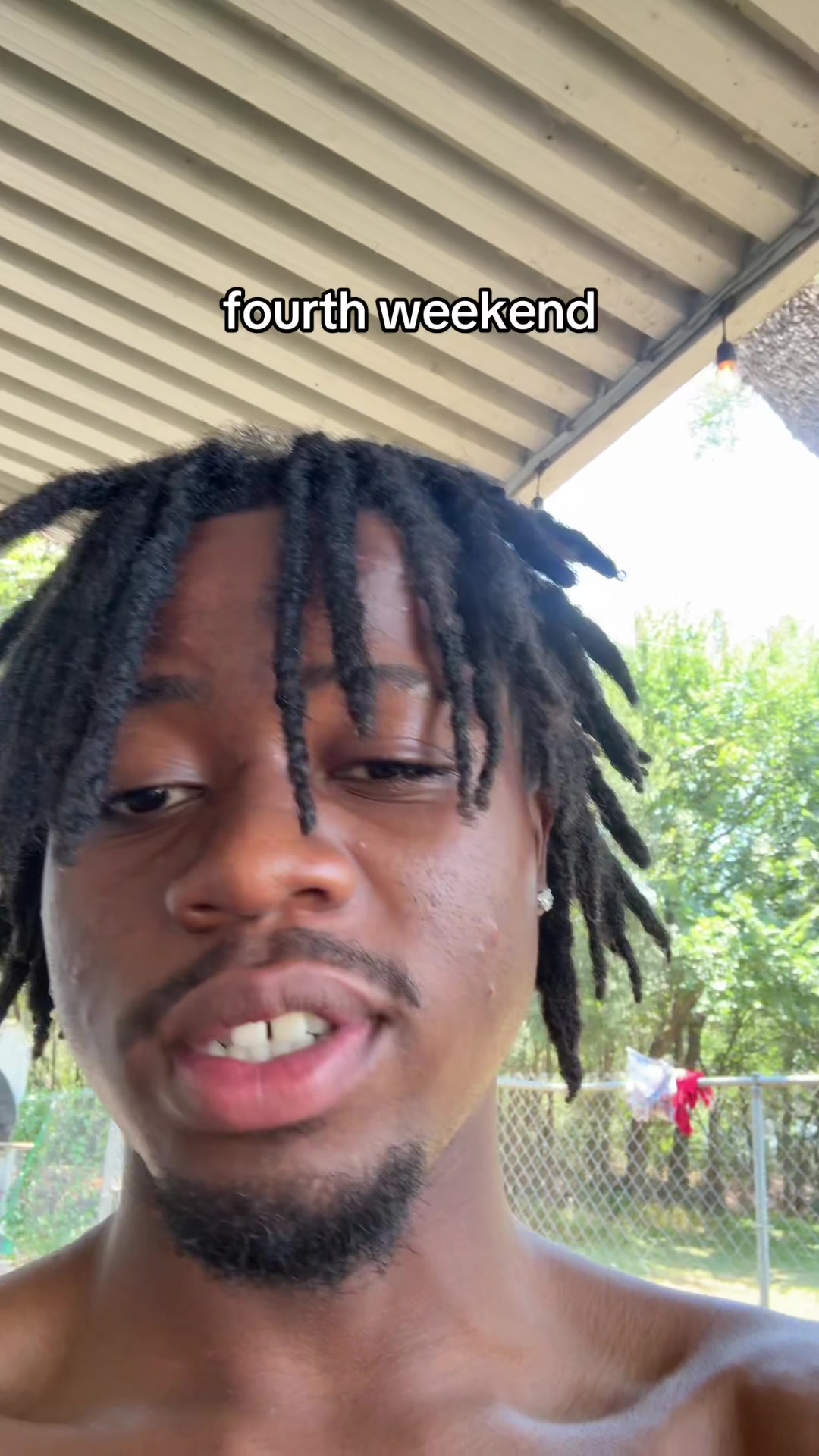 @moyoezzy