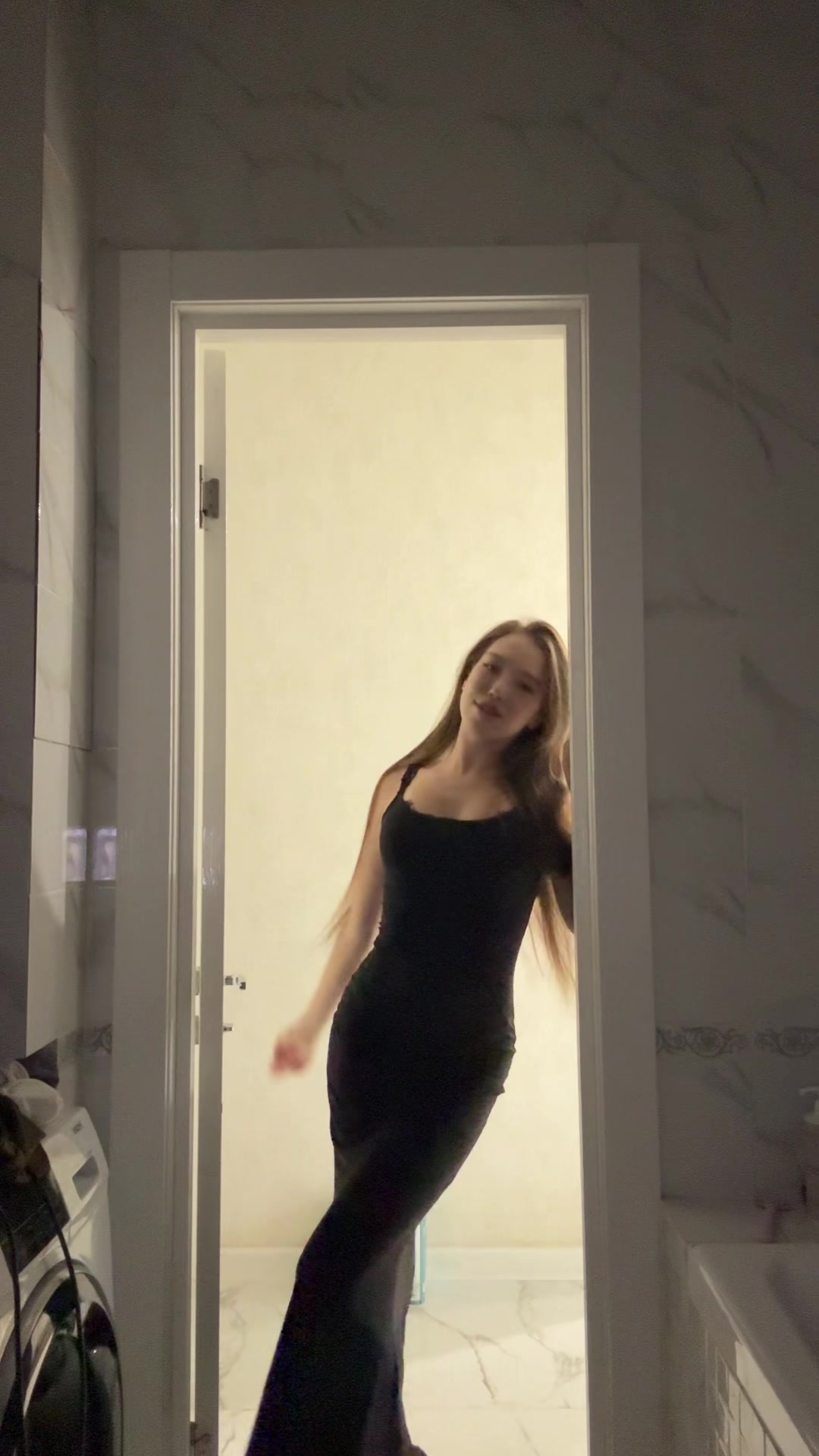 @sonya.van5
