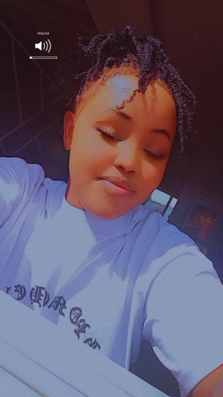 @🦋vedika🍃