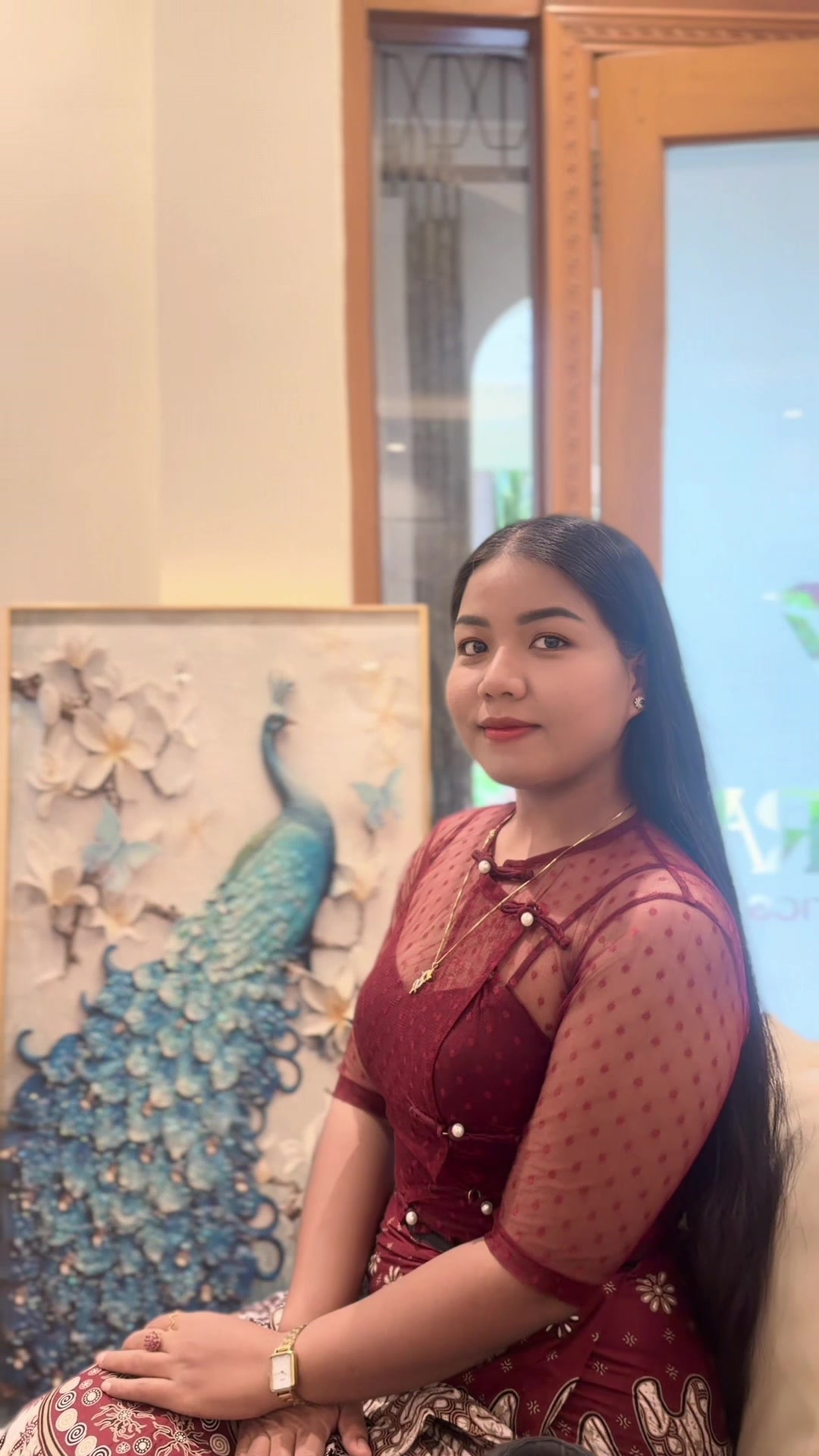@khin zu paing