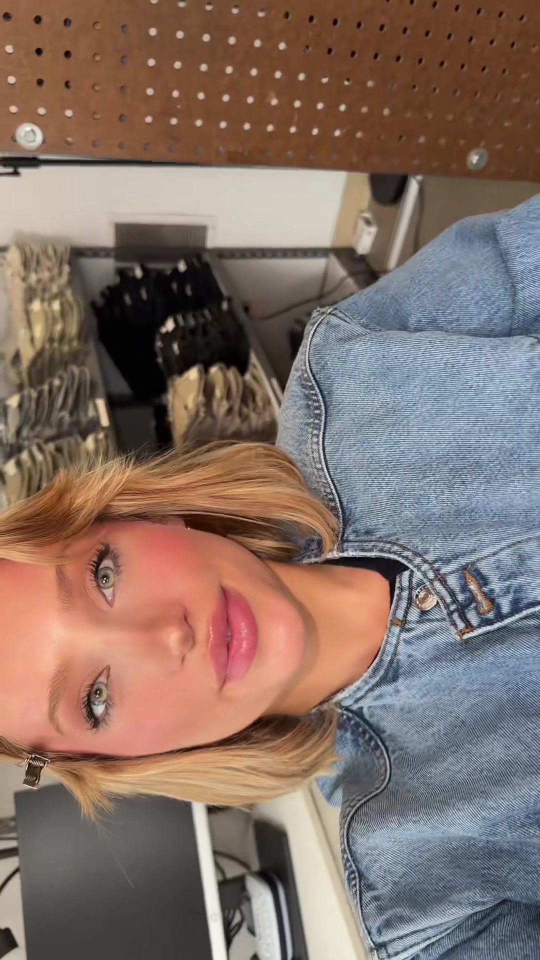 @Nika222