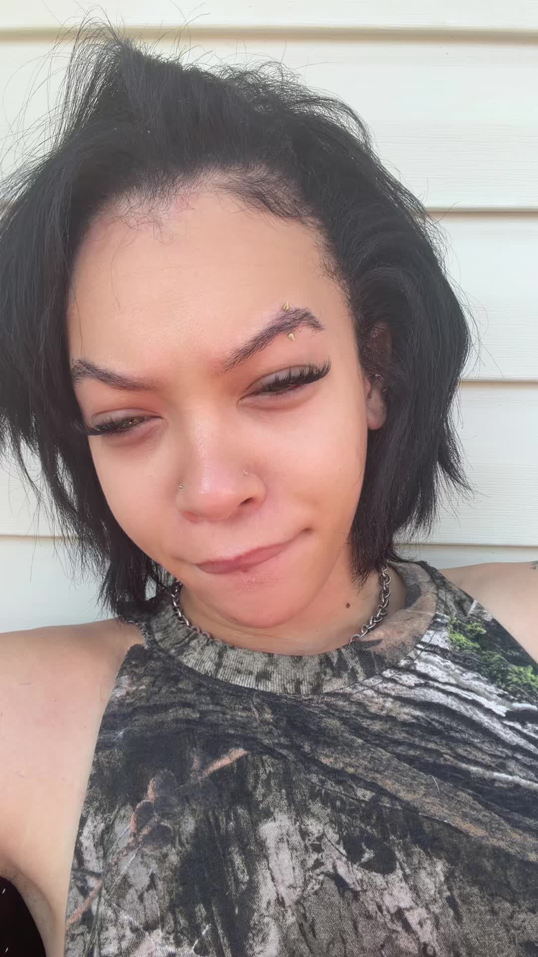 @Navadaqueen