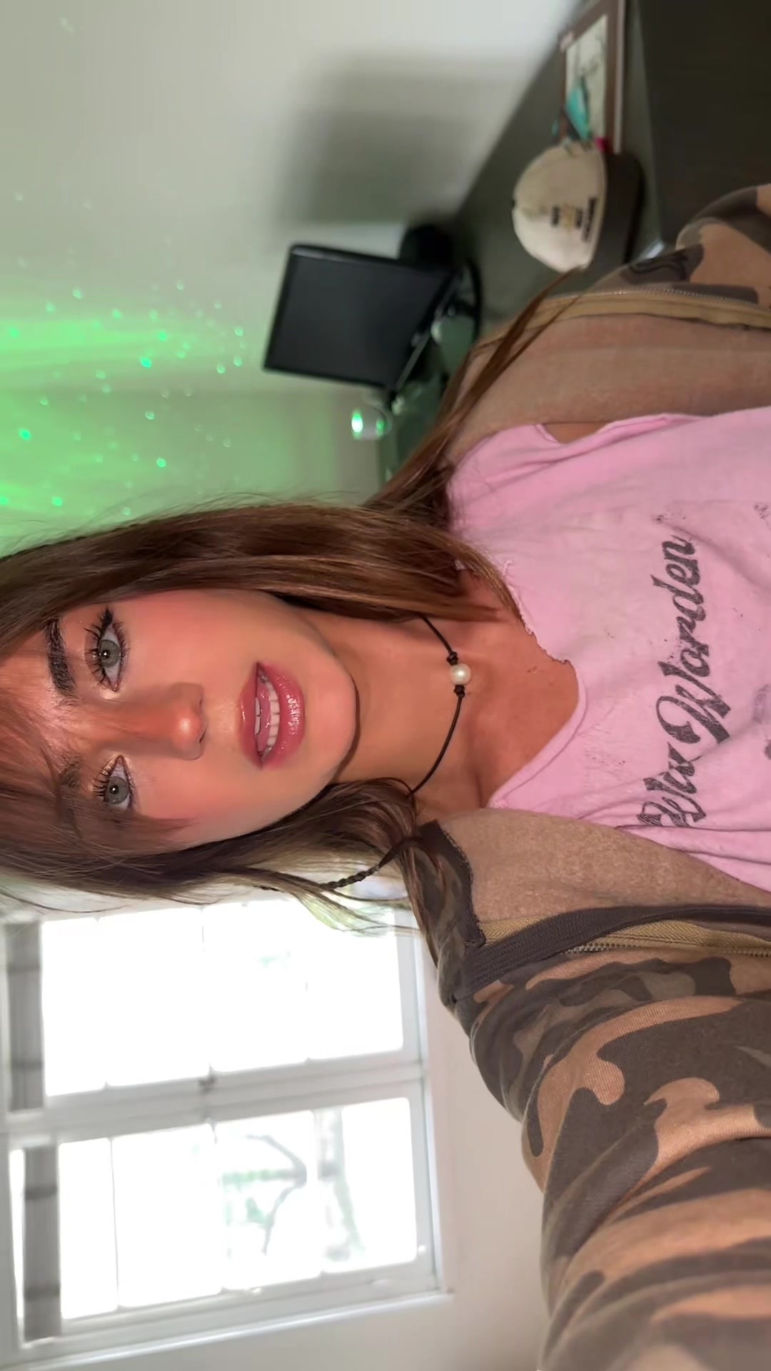 @urgirlsterl