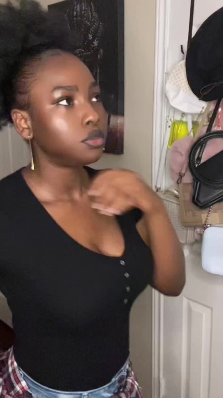 @Mary🙈🇳🇬