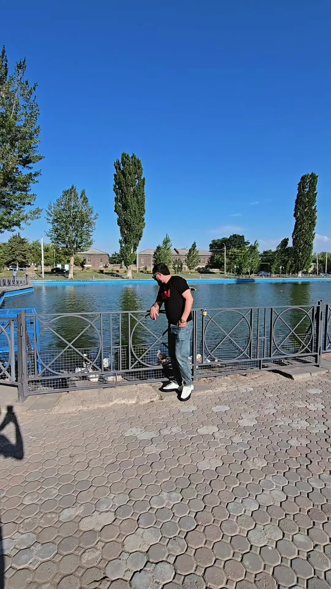 @Hov Hovhannisyan