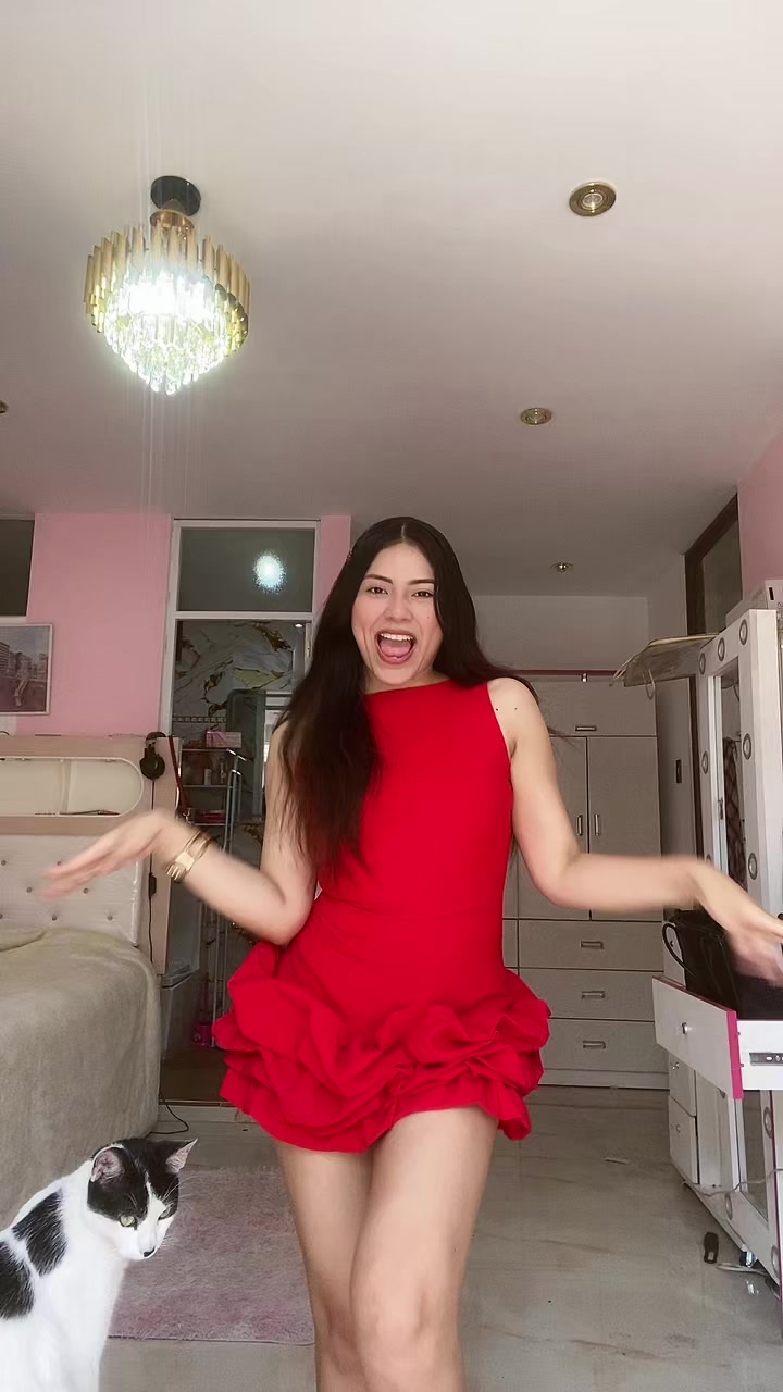 @⚔️🧁Nicollekaqui🧁⚔️