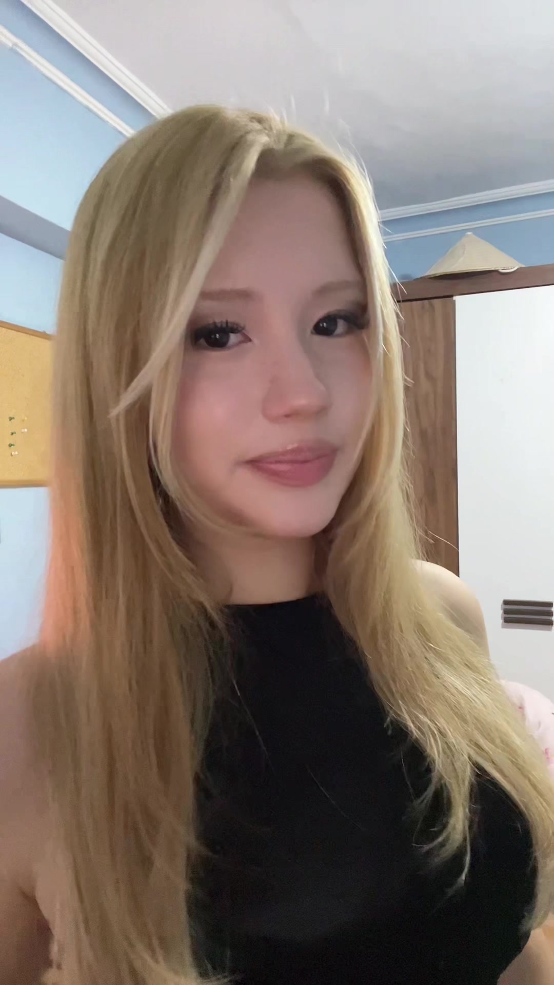 @elliflly