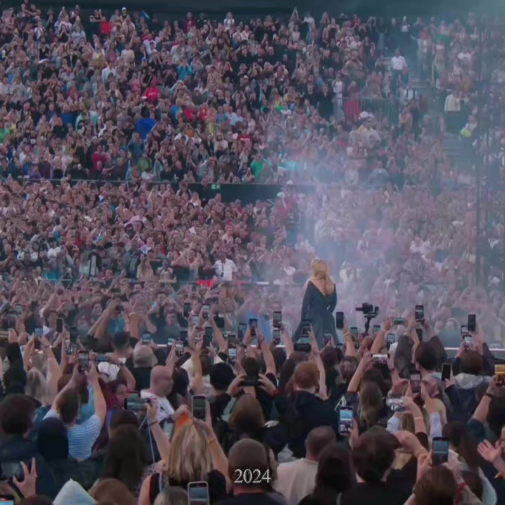 @Adele Colombia
