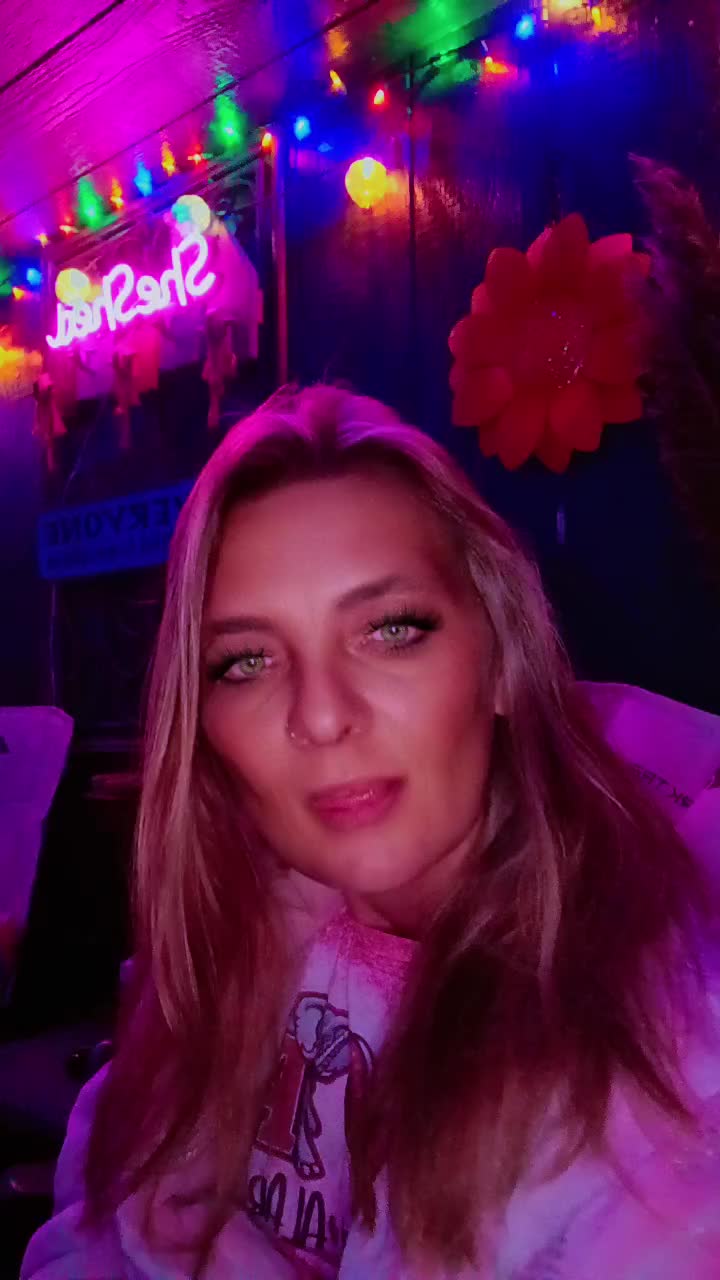 @🧡🖤ItsJessTheMess🧡🖤