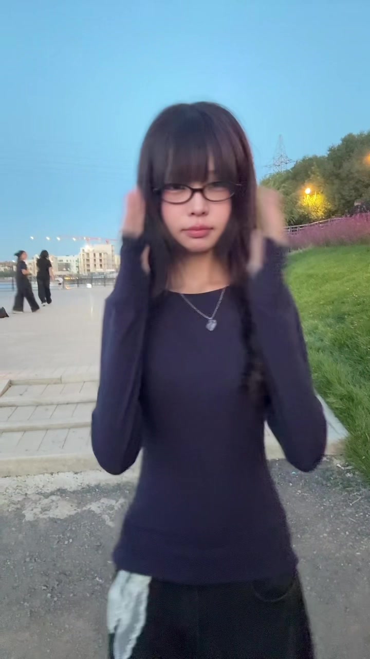 @𝒔𝒊𝒚𝒂𝒏𝒂୨୧