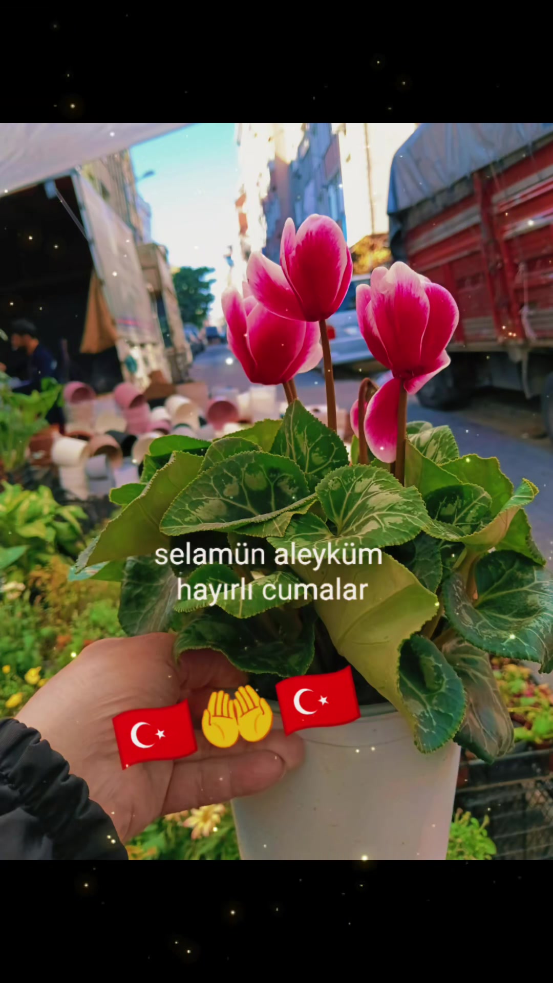 @HER YÜZÜNE 🤲GÜLENİ DOSSANMA🤲