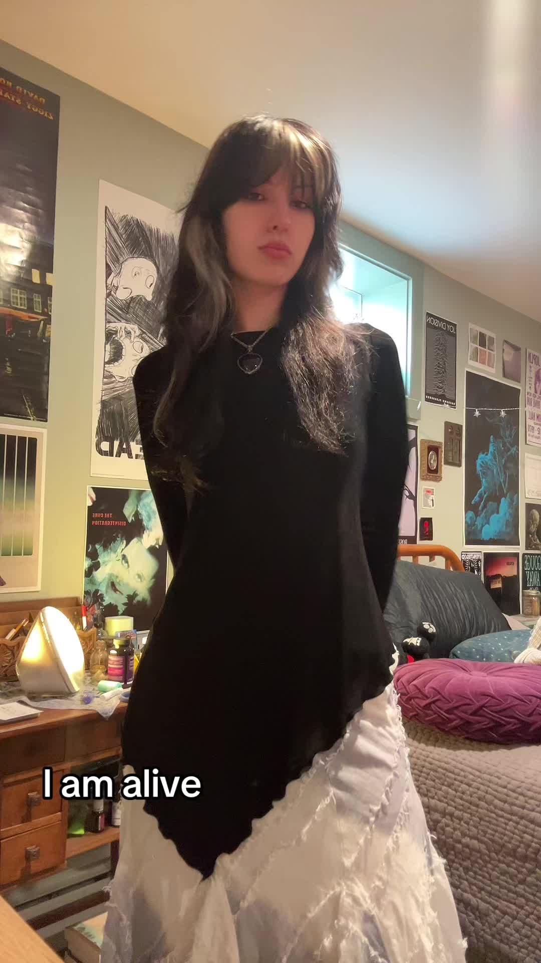 @lily🦇
