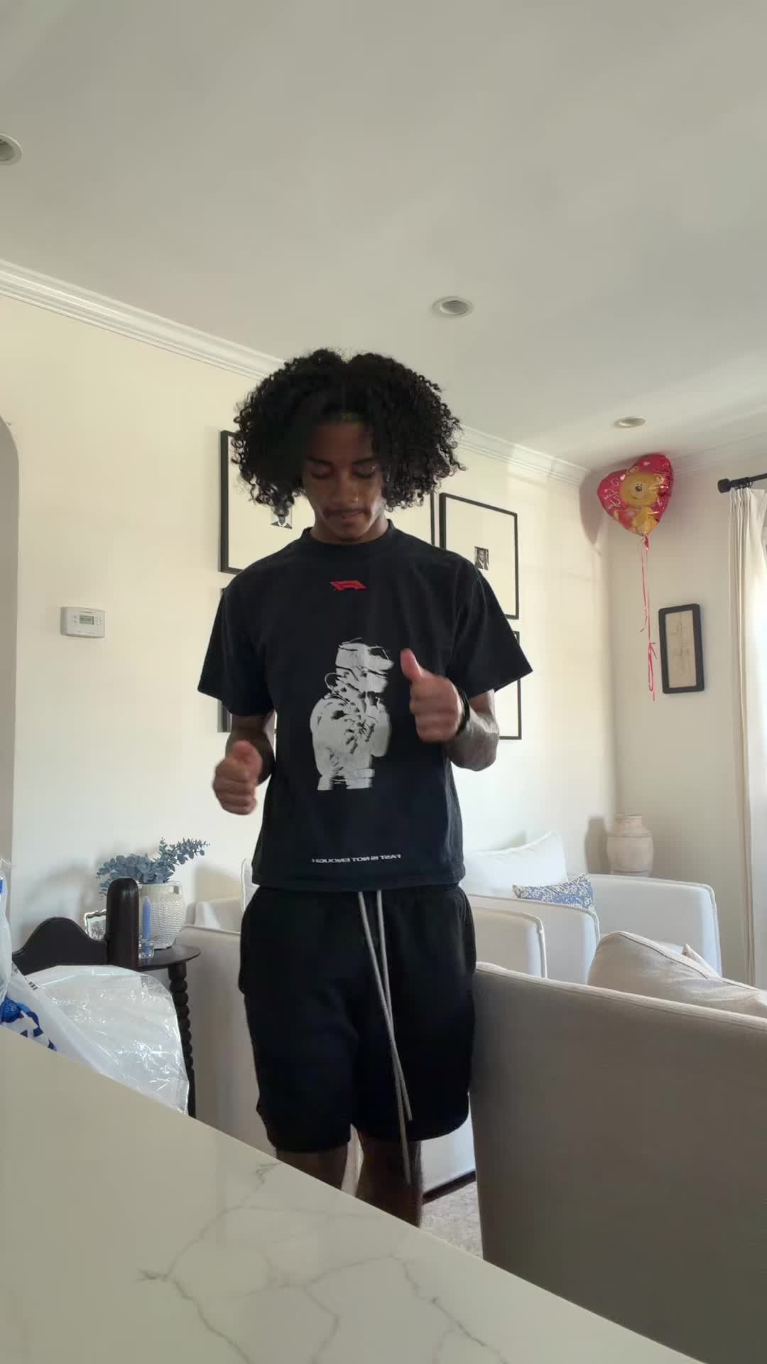 @Frizz🗽.