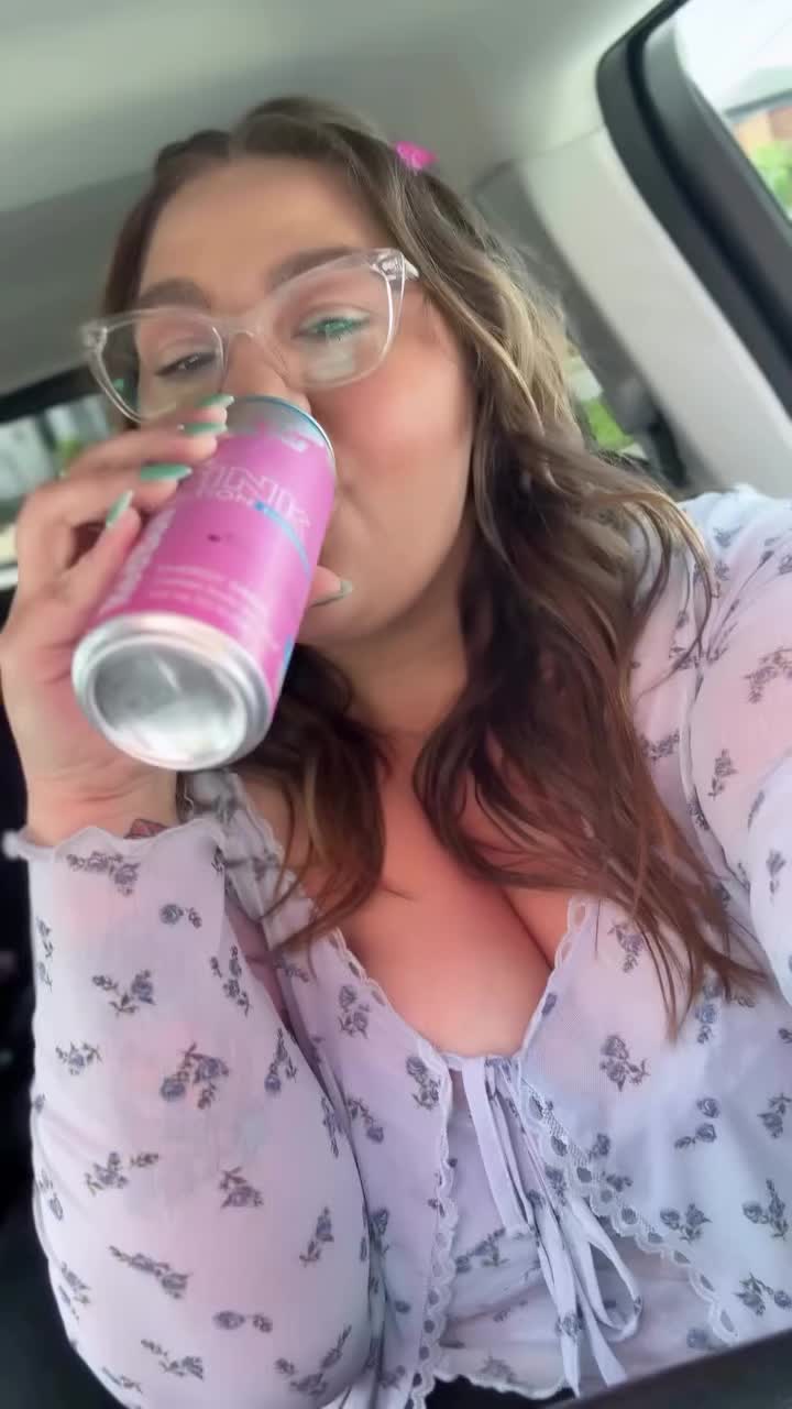 @voluptuousleah