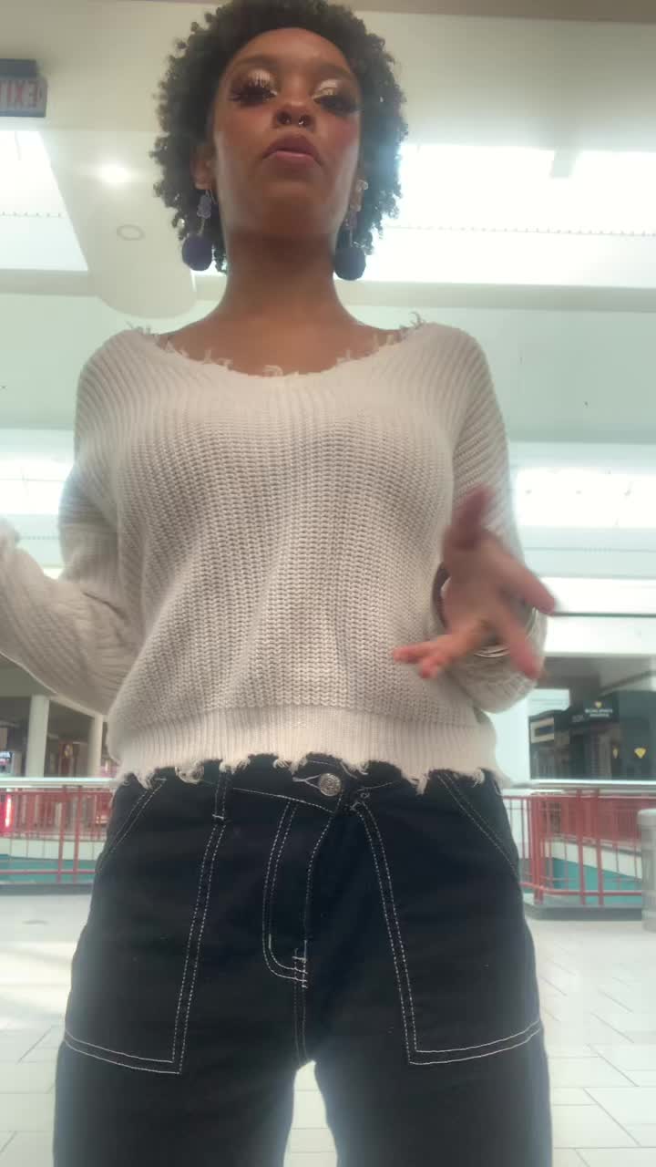 @Ladayzhathedoll🦋🍯🧚🏽♀️🎨