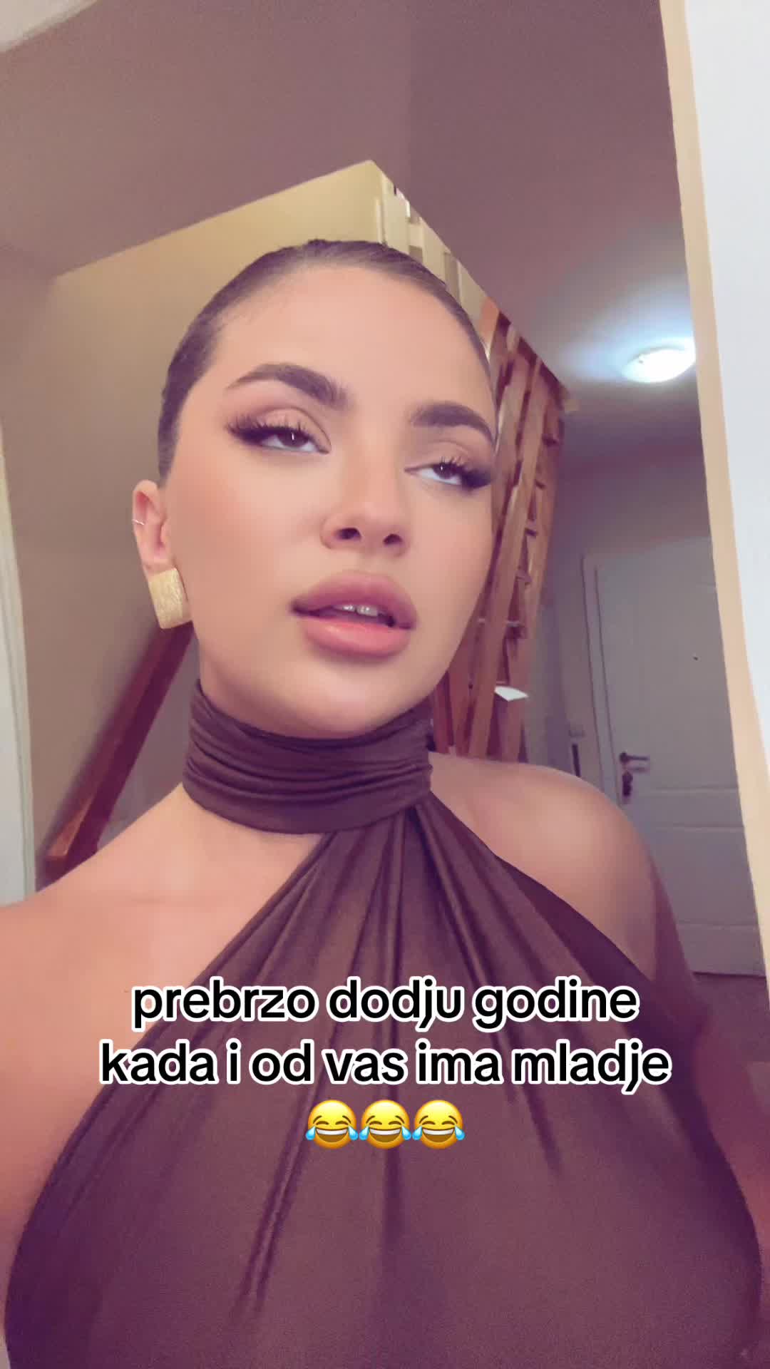 @анастасија