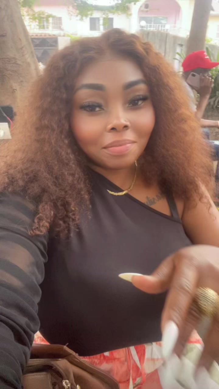 @LISA DIASILUA TV