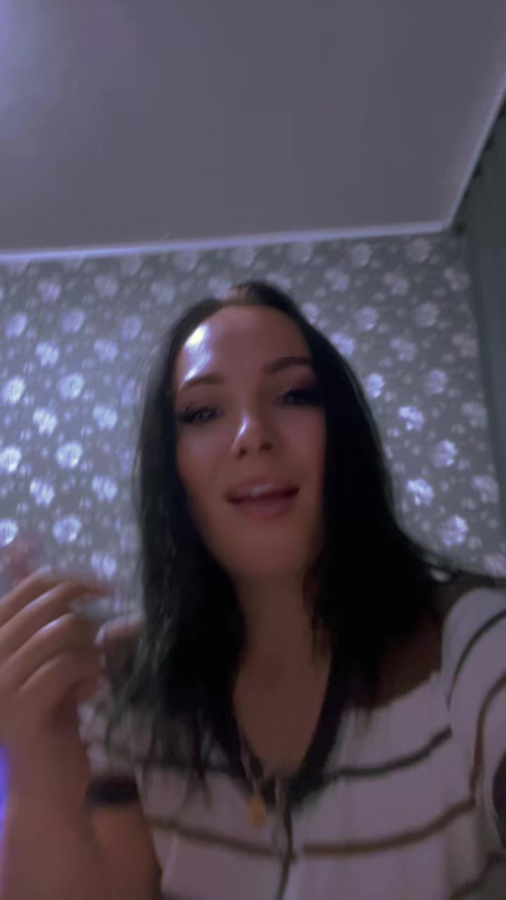 @Юля