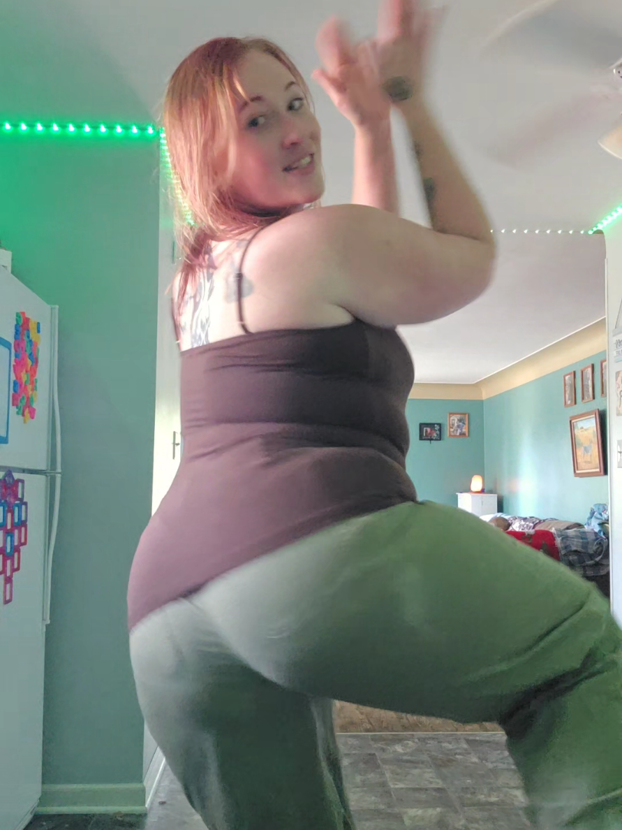 @PattyCakes🍑