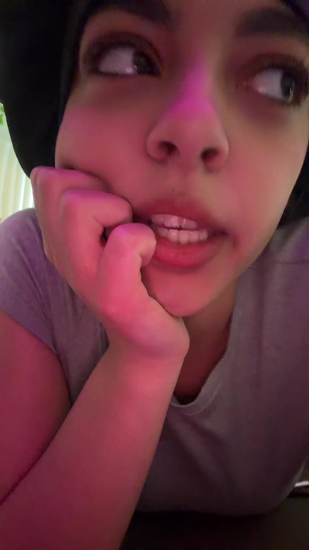 @queeenchickenbutt