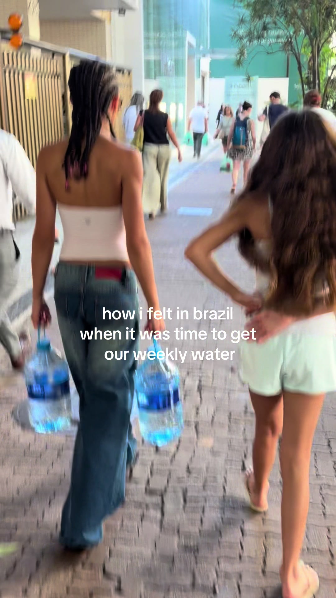 @joslynnn
