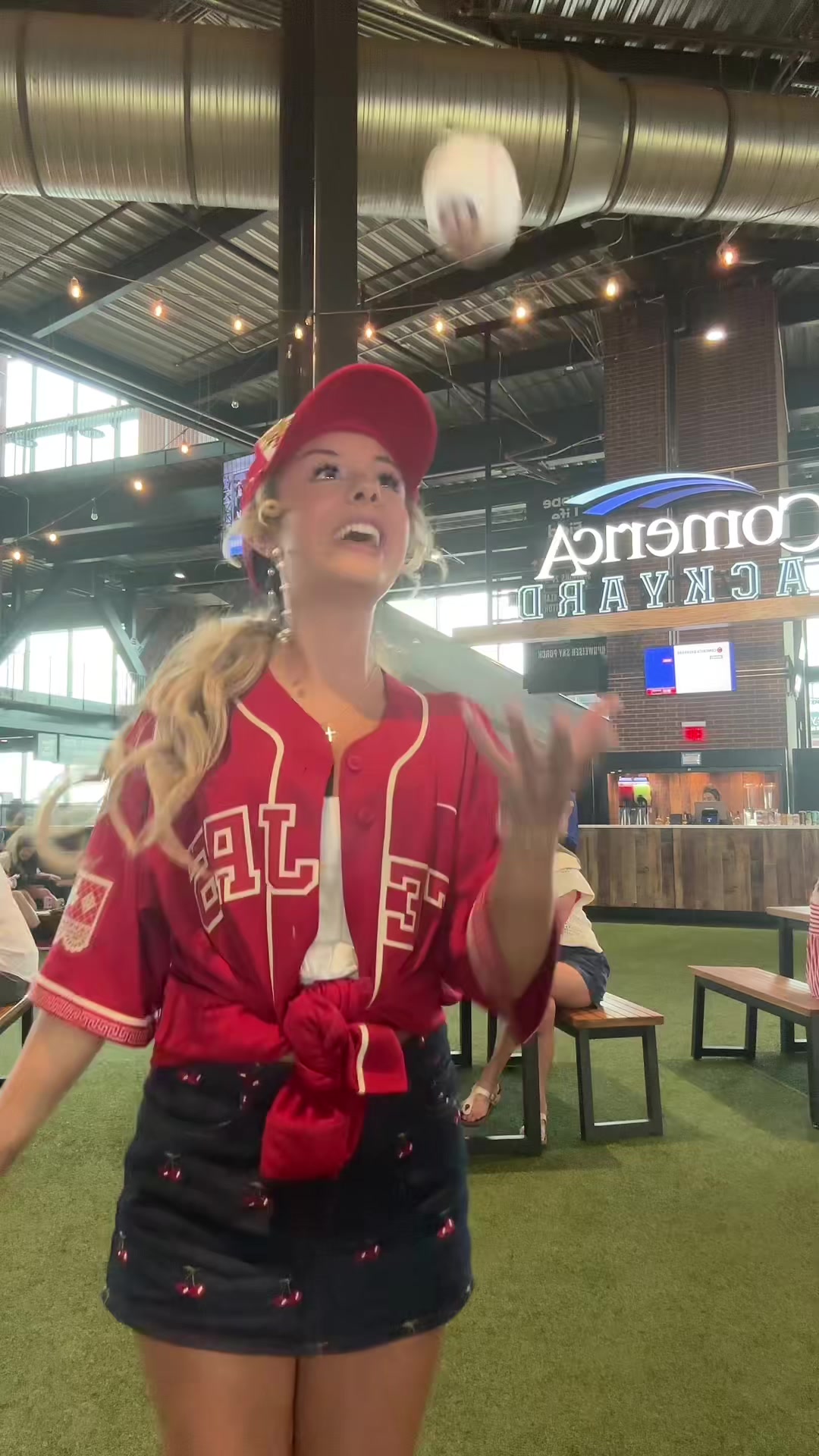 @MalloryJamesMahoney