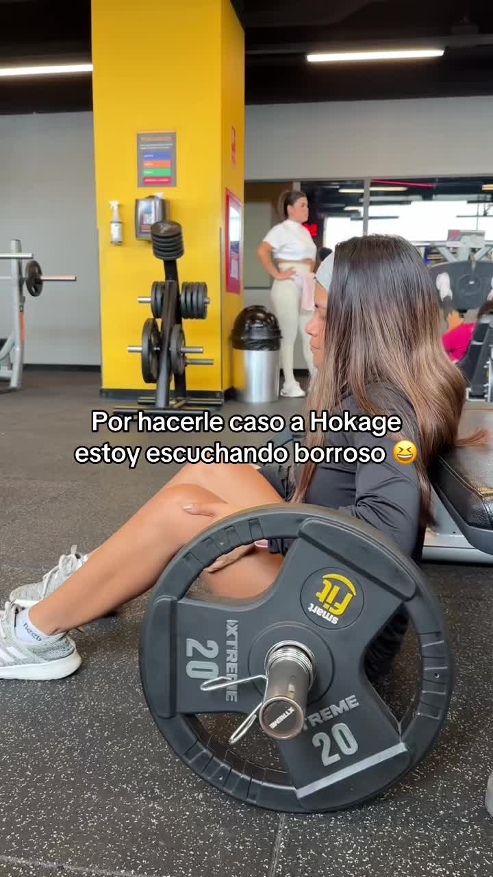 @Valeria Tullume