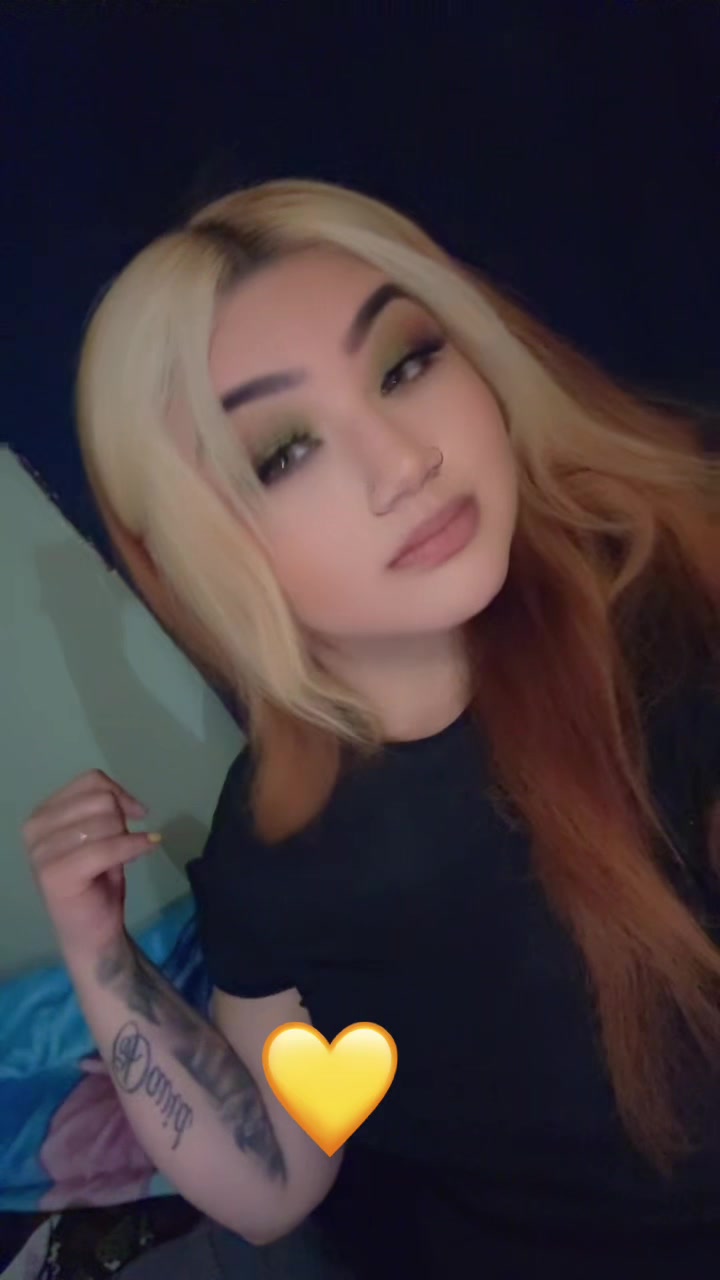 @Marilynn✨