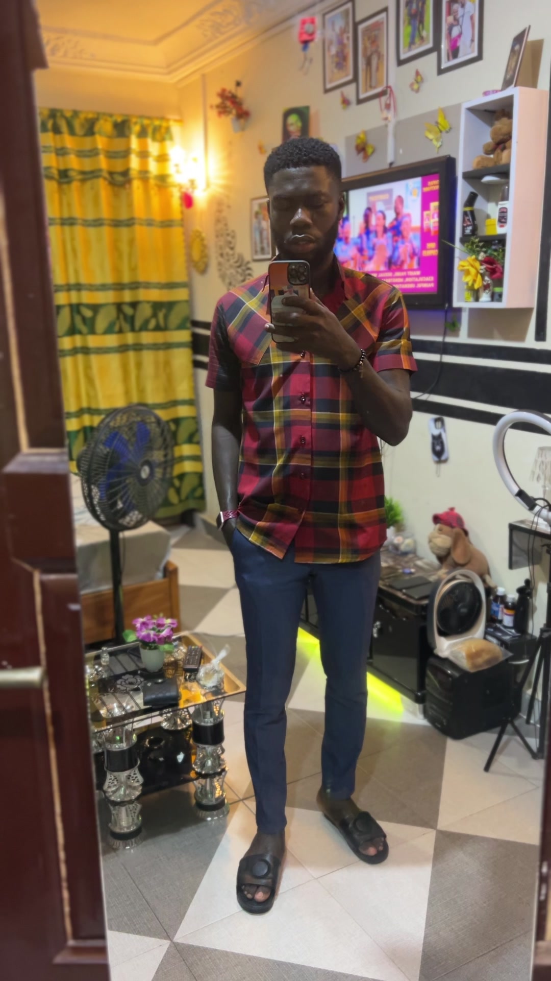 @_ĶĦÓĎJÓ_ ÈXÇÓBÄ🇬🇭🇺🇸💈✂️🔌