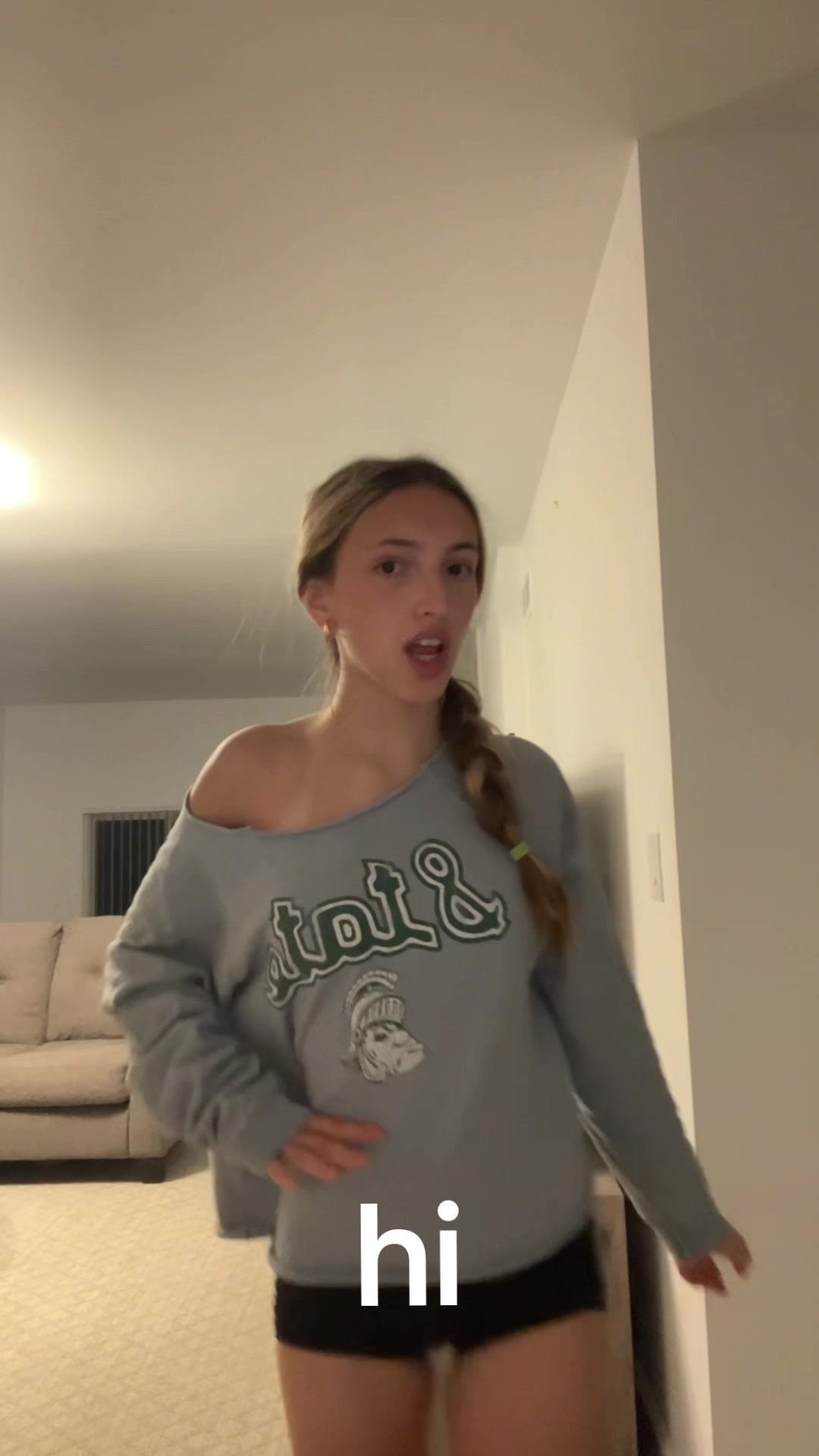 @moni