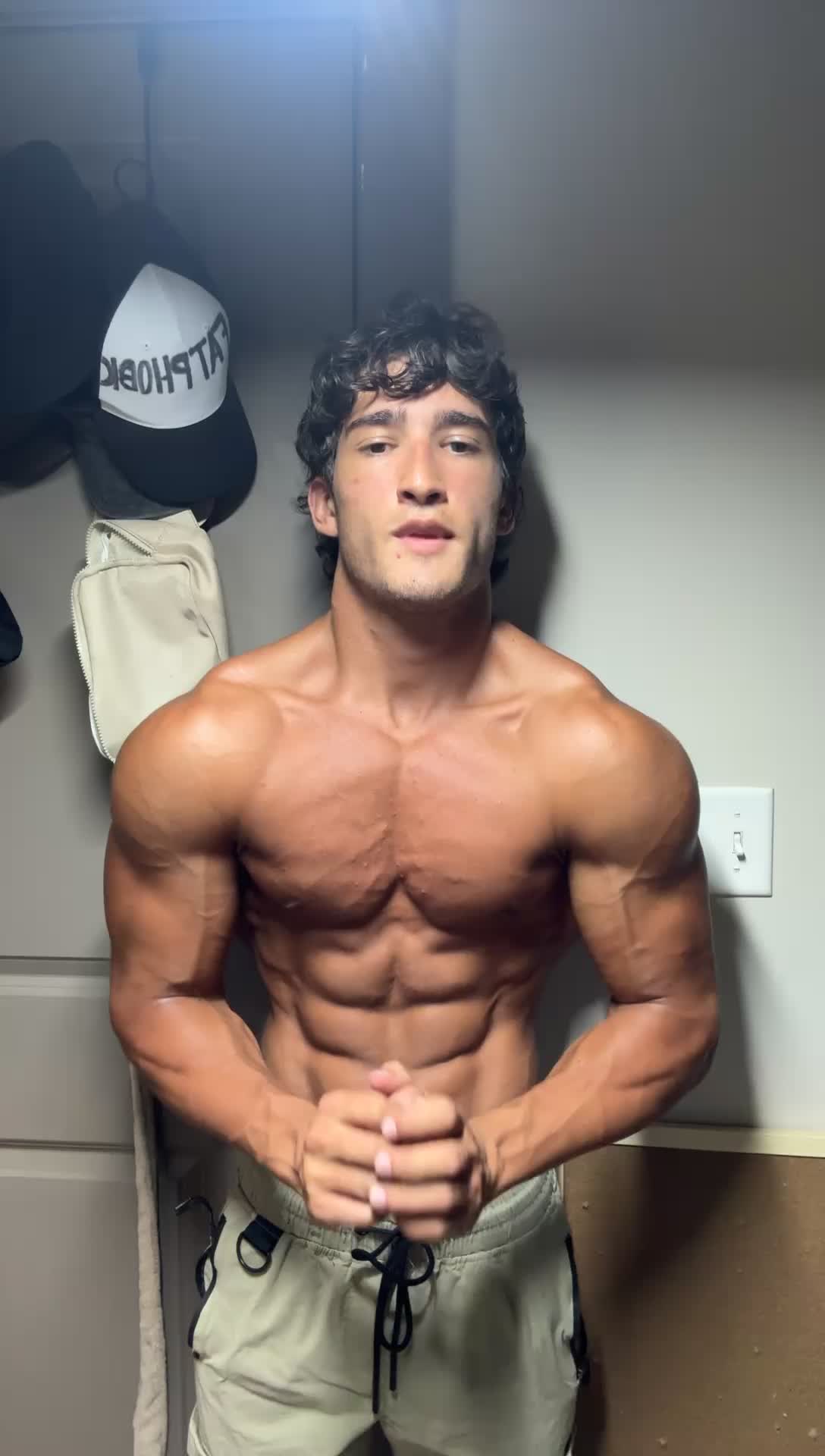 @Jayjoj
