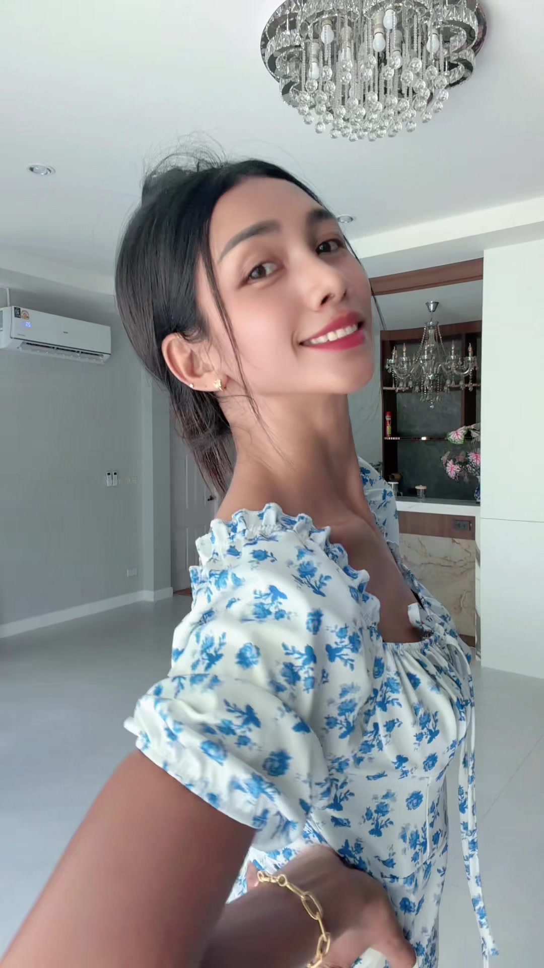 @G I B S Y G I R L