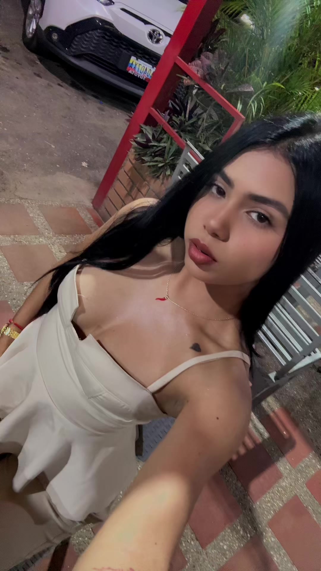 @Ari