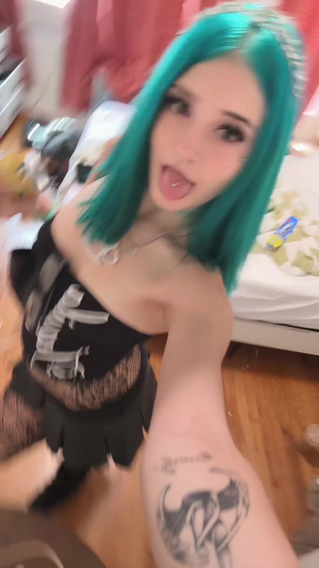@Mel 🧜🏻&zwj;♀️🩵