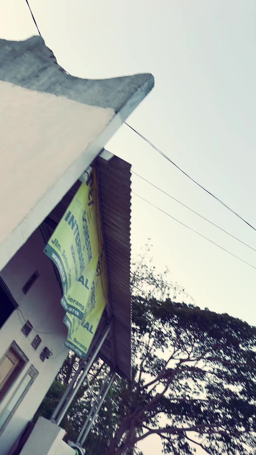 @𝐀𝐲𝐮_𝐑𝐚𝐡𝐚𝐧𝐢