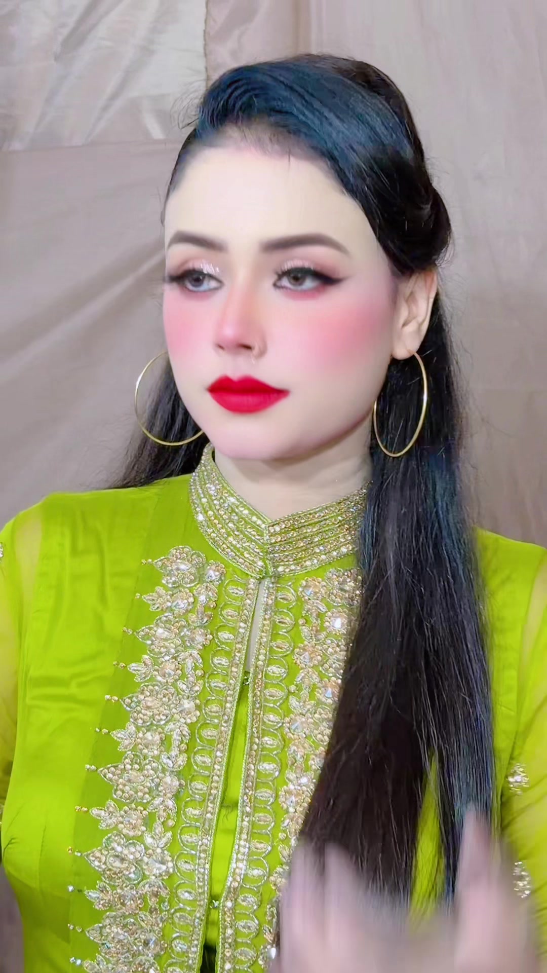 @Nishakhan official
