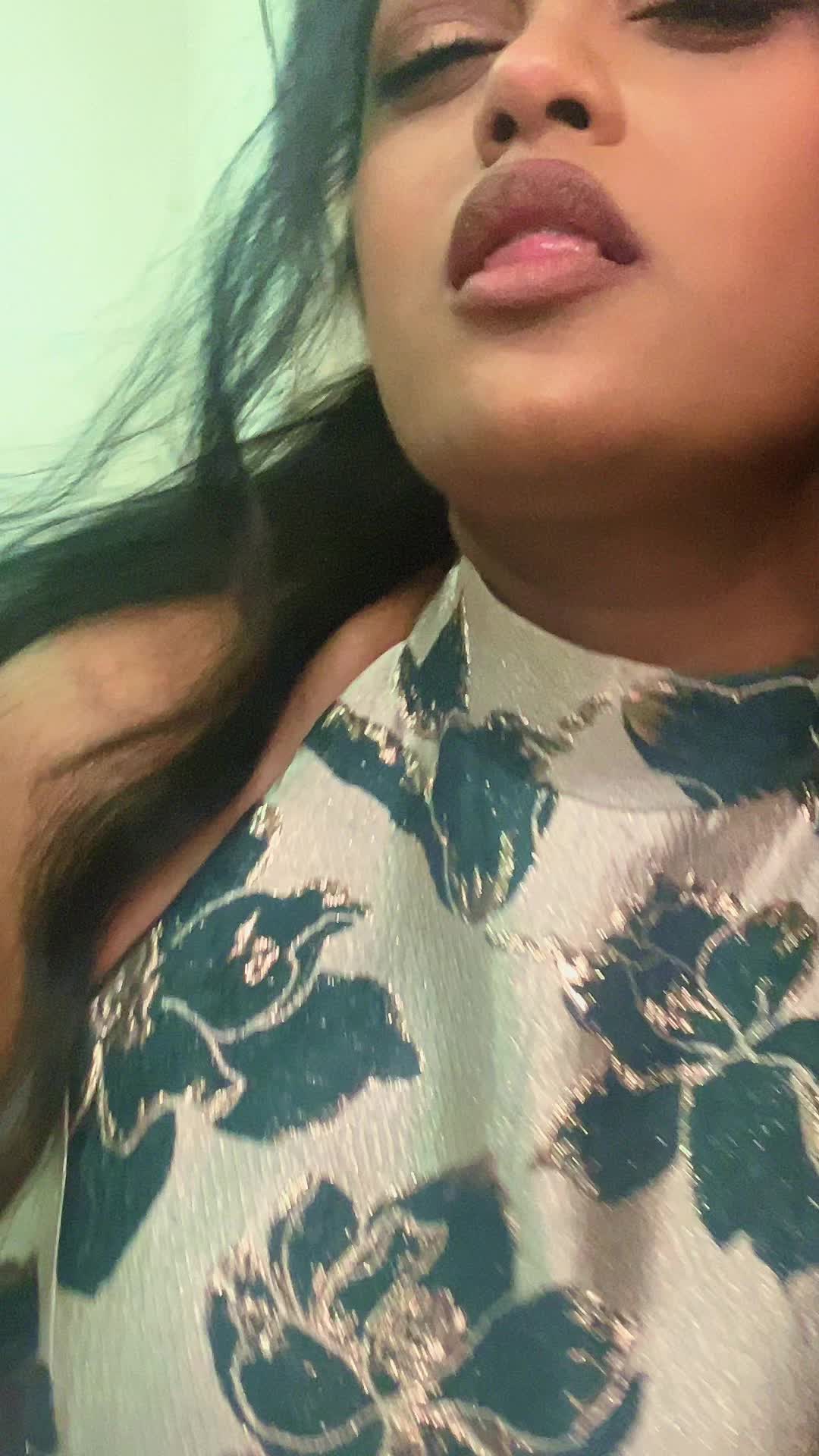 @🦋🤍