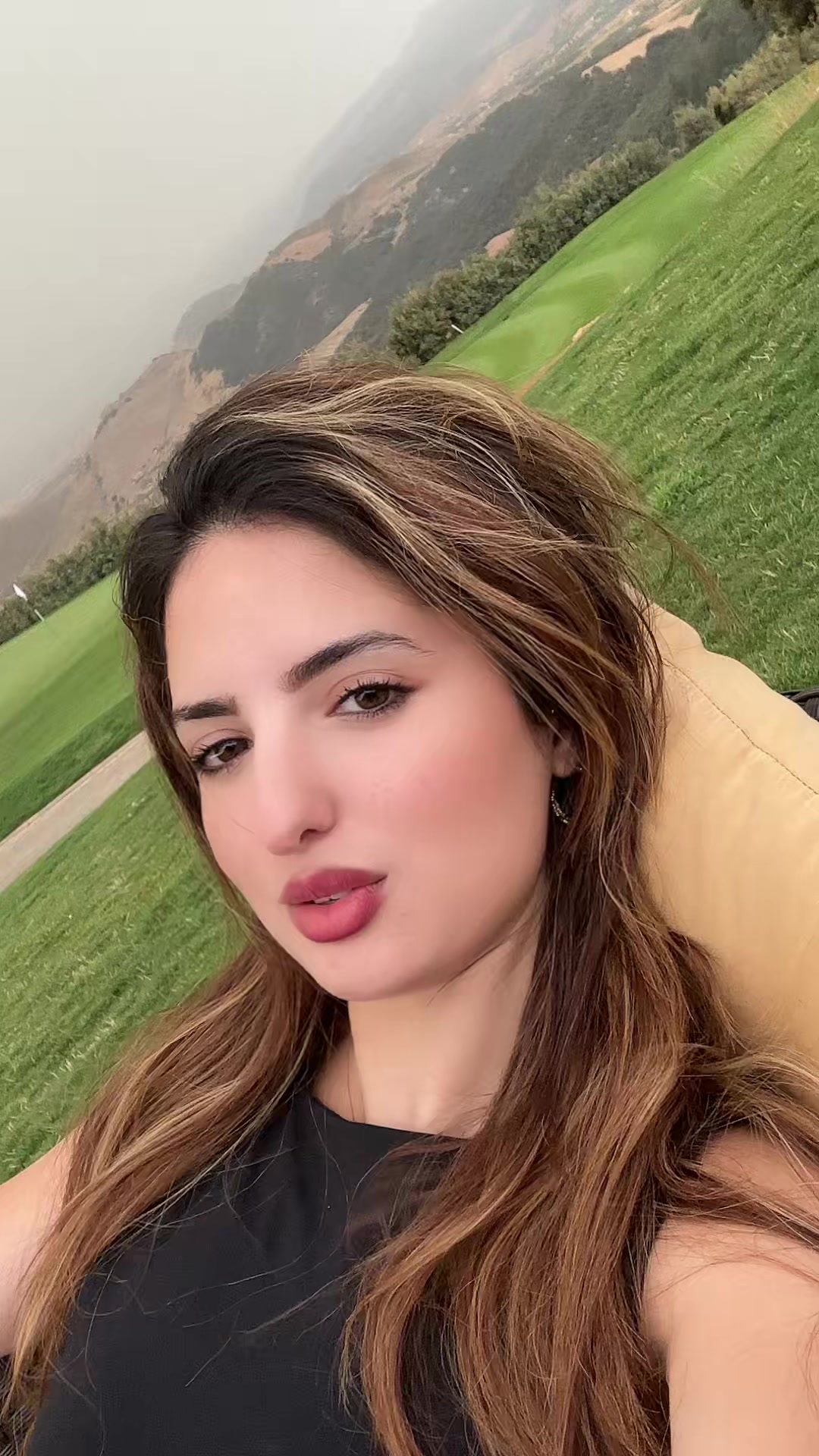 @Douae