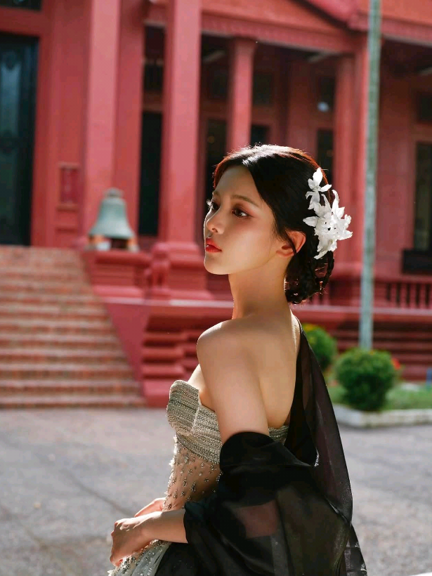 @๐๐จ๐จ๐ง-์๊ฒฝ