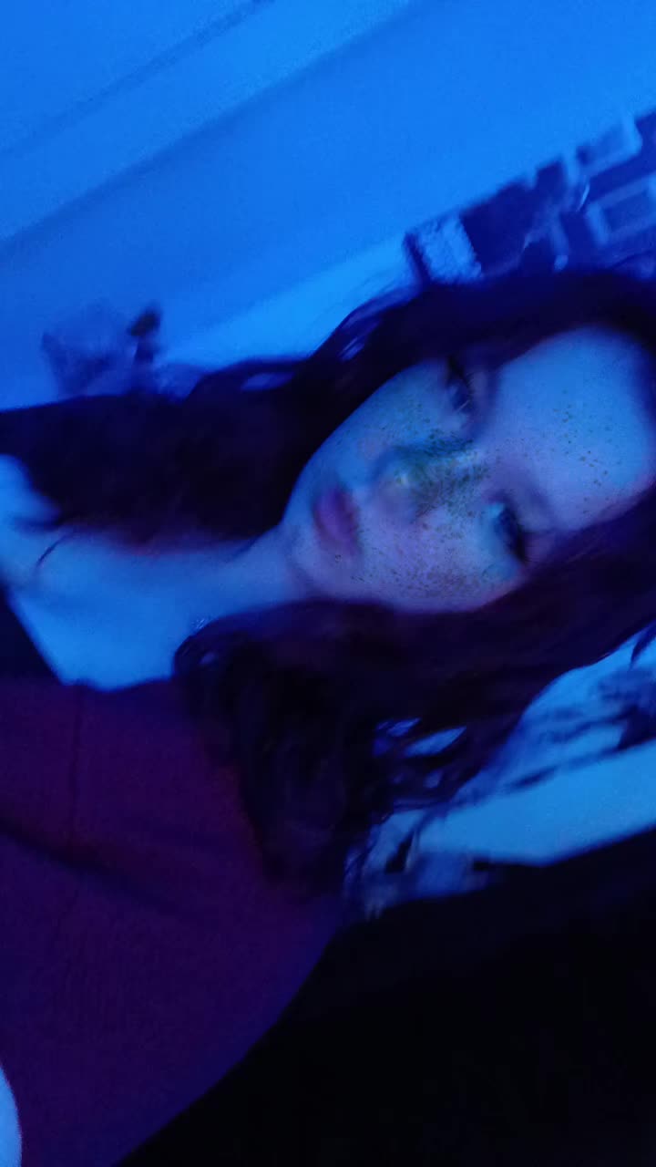 @𝐶𝑟𝑦𝑠𝑡𝑎𝑙🥀🖤