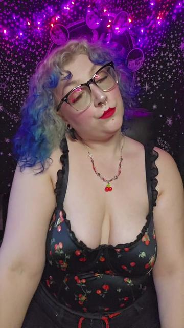 @BlazinMamaMorbyd