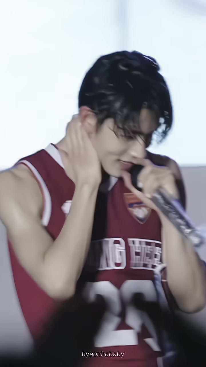 @hyeonho's bby
