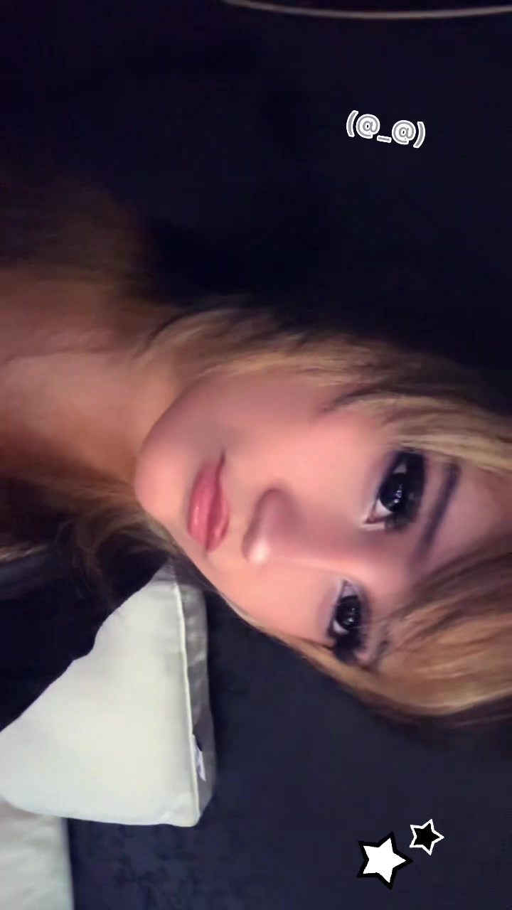 @𝕭𝖚𝖙𝖙𝖊𝖗𝖋𝖑𝖞ᶻ 𝗓 𐰁 .ᐟ